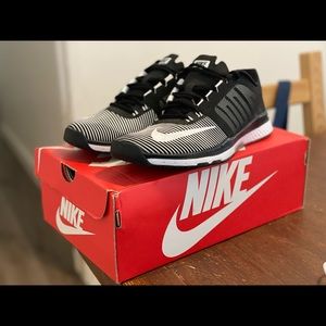 Nike Zoom Speed Trainer-Size 9